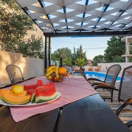 Вилла Amazing Grande With Swimming Pool *