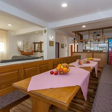 Willa Amazing Grande With Swimming Pool Sveti Petar (Zadar)