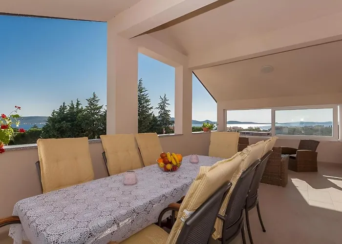 Amazing Grande With Swimming Pool * Свети-Петар